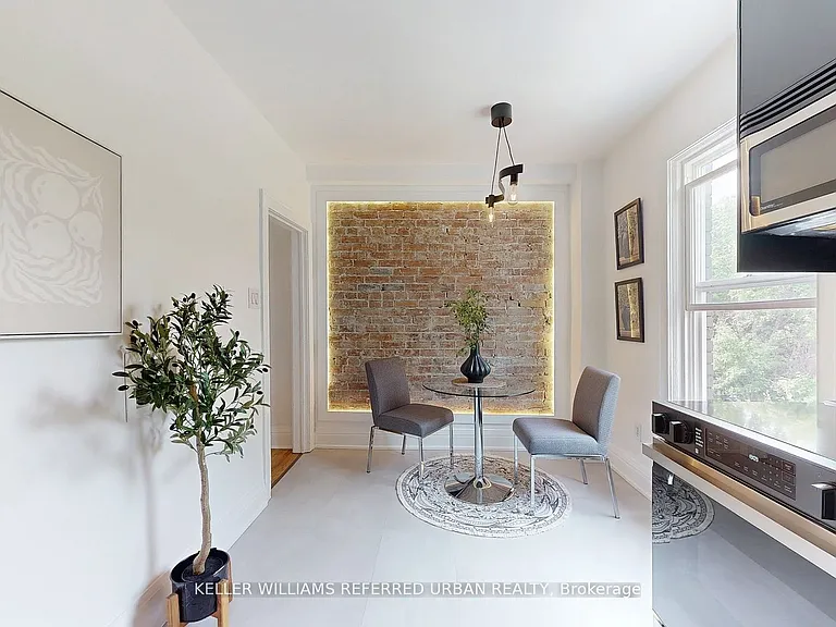 266 Highfield Rd #UPPER — Photo 11