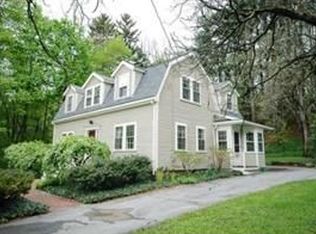 533 Lexington Rd, Concord, MA 01742