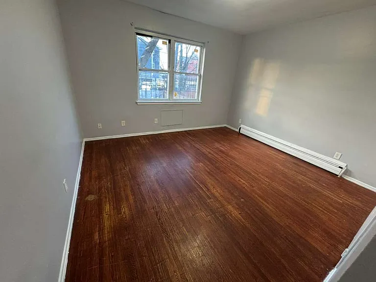 57 Maple Ave #BB3 — Photo 3