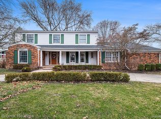 31968 Cross Bow St, Beverly Hills, MI