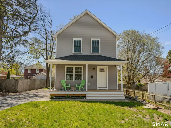 12 Sander Street, New London, CT 06320