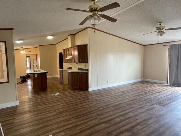 9505 Douglas Cir