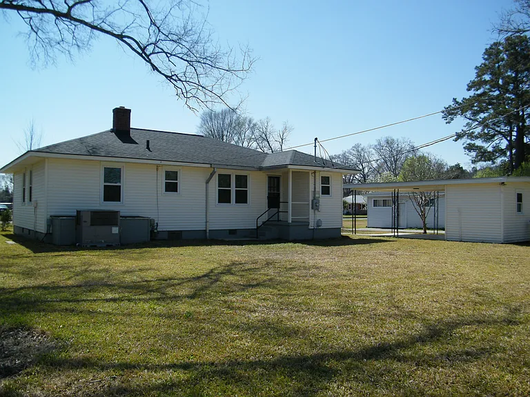 108 Coleraine Dr — Photo 25