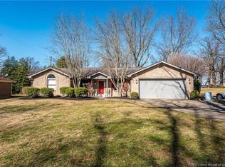 1509 Willow Dr, Jeffersonville, IN 47130