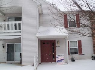 5803 Hidden Lake Dr, Harrisburg, PA