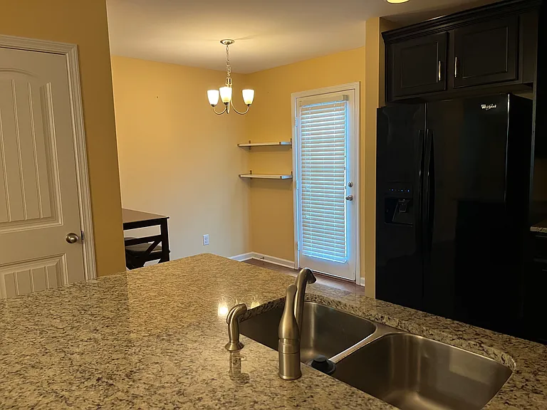 3020 Friars Trl — Photo 13