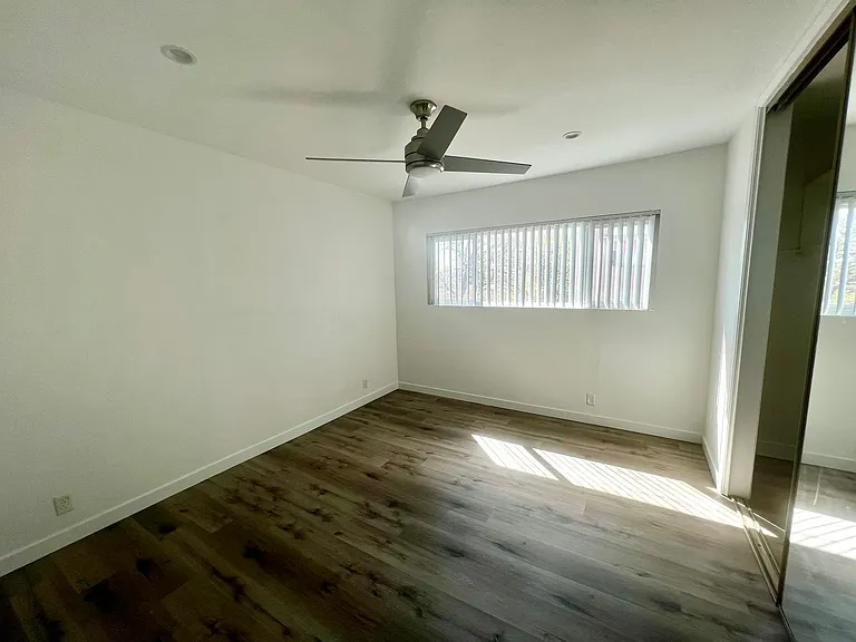 815 S. Wooster St. — Photo 9