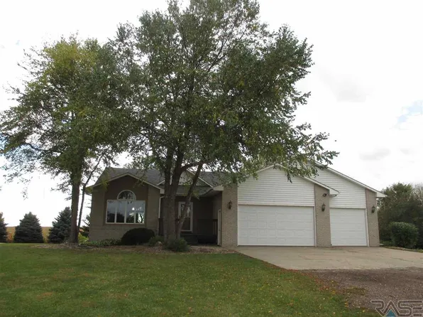 47155 258th St, Sioux Falls, SD 57107