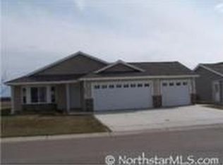 6862 24th St N, Saint Cloud, MN 56303