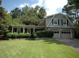 2490 Brookhurst Dr, Atlanta, GA 30338