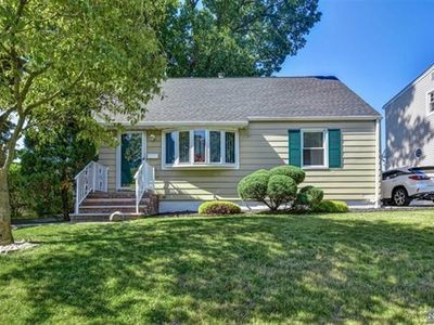 8 Rector Pl, Bloomfield, NJ, 07003