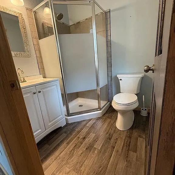 10010 Strawberry Lake Rd — Photo 12