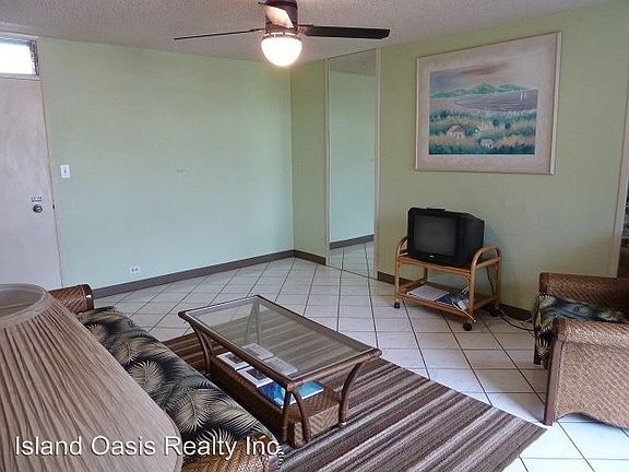 3rd image of 35 Walaka St APT P201