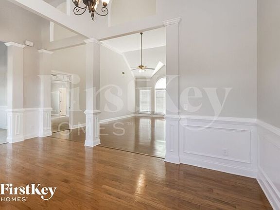 5th image of 137 Nettie Ln