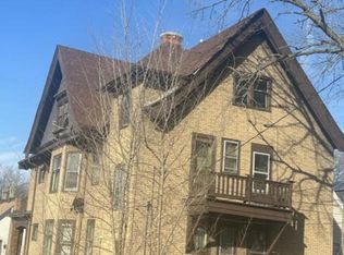 2922 N Dr William Finlayson St #2924, Milwaukee, WI