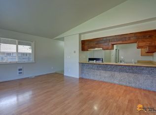 980 E Dellwood St, Wasilla, AK 99654