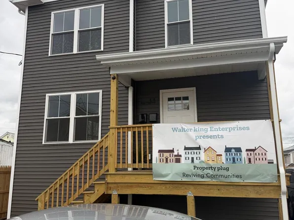 44 Puritan St #1, Providence, RI 02905