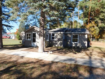 903 Ottawa St, Grayling, MI, 49738