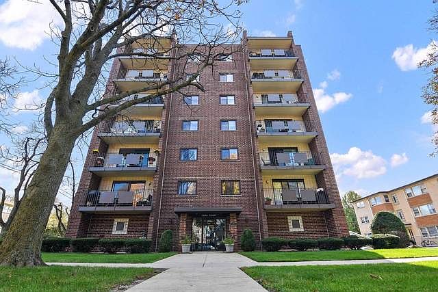 1st image of 1491 Ashland Ave APT 5SE