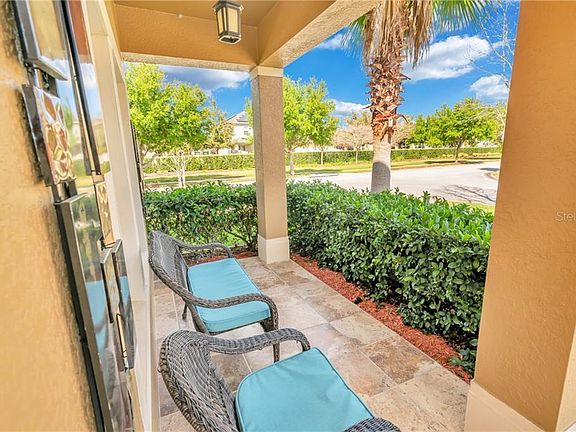 5th image of 401 Rock Springs Cir