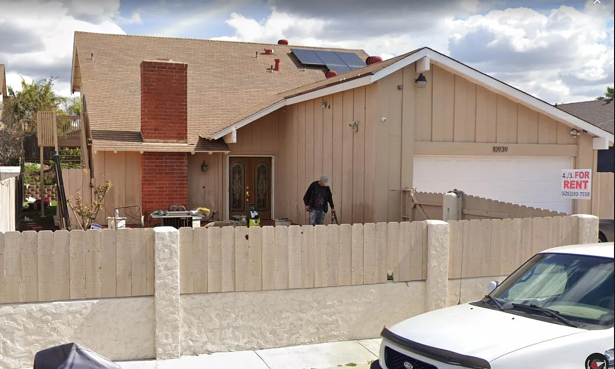 10939 Hyades Way — Photo 2