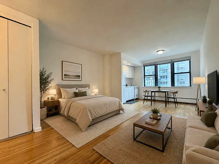 1380 York Ave #5B — Photo 1