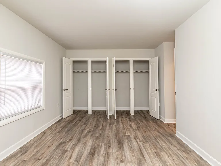 Cub Hill Apartments — Photo 15