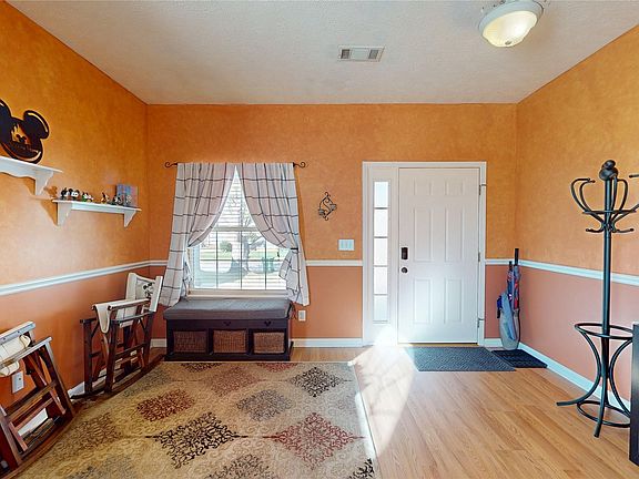 3rd image of 9673 Greythorne Way