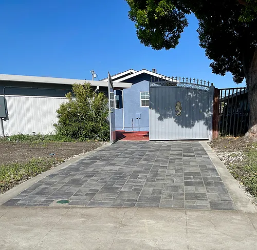 27536 Drexel Way Photo 1