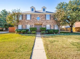 2064 Arena Dr, Lewisville, TX 75067