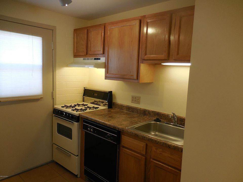 1st image of 393A Paseo Madera
