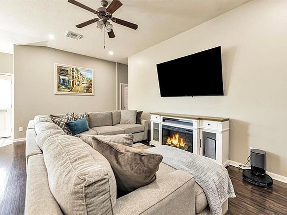5th image of 15531 Lady Shery Ln