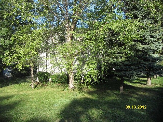 2nd image of 10514 Schubert Ave
