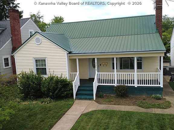 2nd image of 3204 Auburn Rd