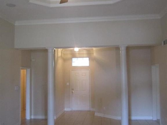 3rd image of 8013 Torrey Pines Cir