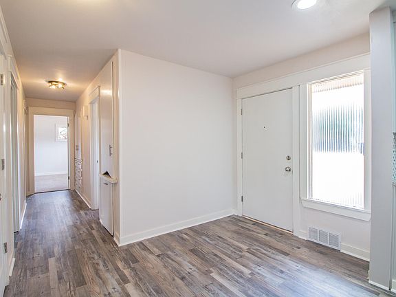4th image of 3118 43rd St