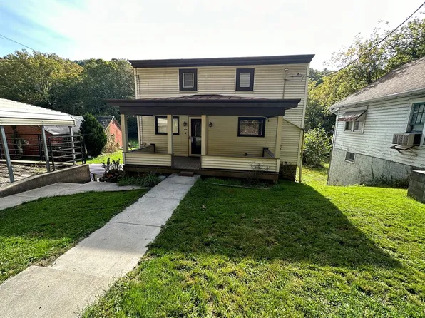 2612 Smith Creek Rd, Waynesburg, PA 15370