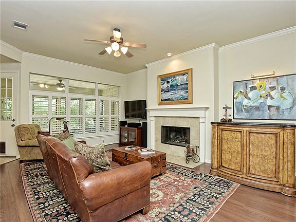 5th image of 1 Glenway Dr