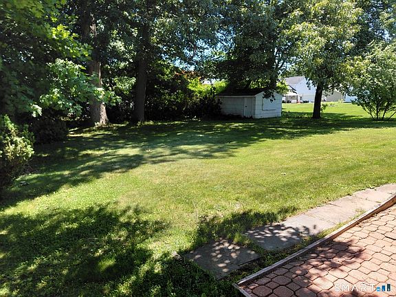 4th image of 101 Brace Road