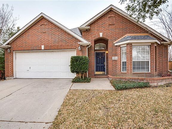 2nd image of 2204 Tralee Cir