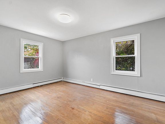 2nd image of 2444 Morgan Ave