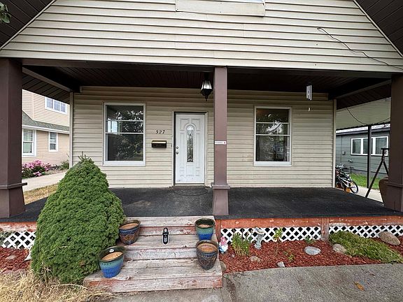 2nd image of 327 E Gordon Ave