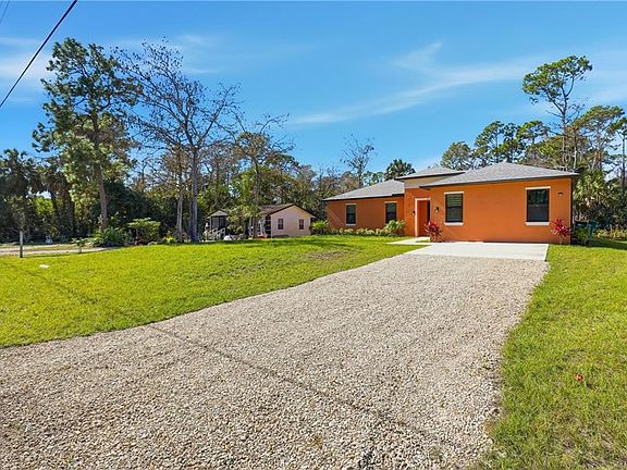 5th image of 2167 Della DR