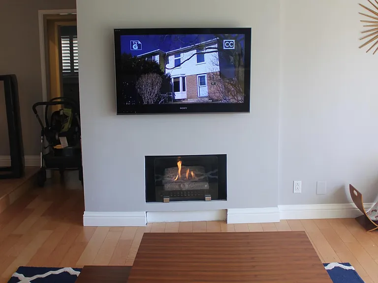 11820 Mayfield Ave #208 — Photo 5