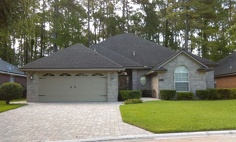 1st image of 8549 Walden Glen Dr