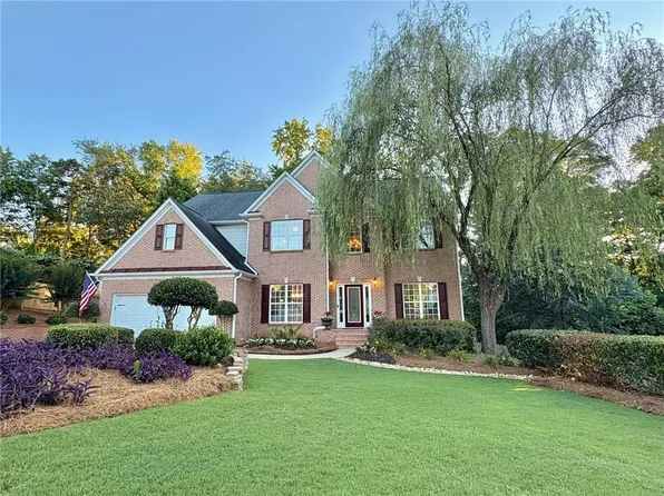 3684 Heritage Crest Pkwy, Buford, GA 30519