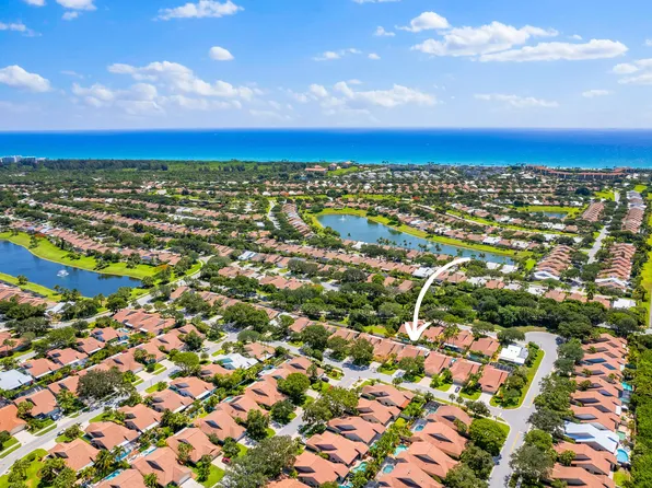125 Harbourside Circle, Jupiter, FL 33477