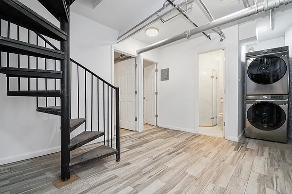 Rented by REAL New York | media 25