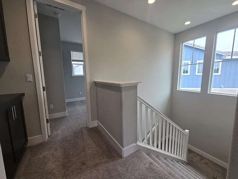 1429 Brody Bird Ln — Photo 34