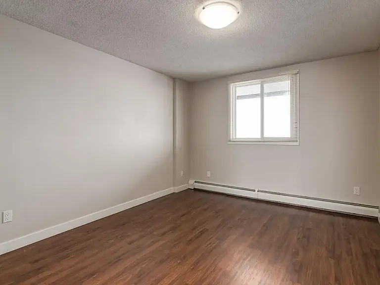 9600 Southland Cir SW — Photo 59